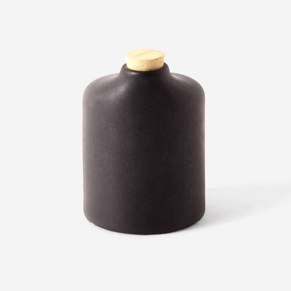 Araque | Handmade Ceramic Carafe - Anthrazit Matte Black - 220 ml