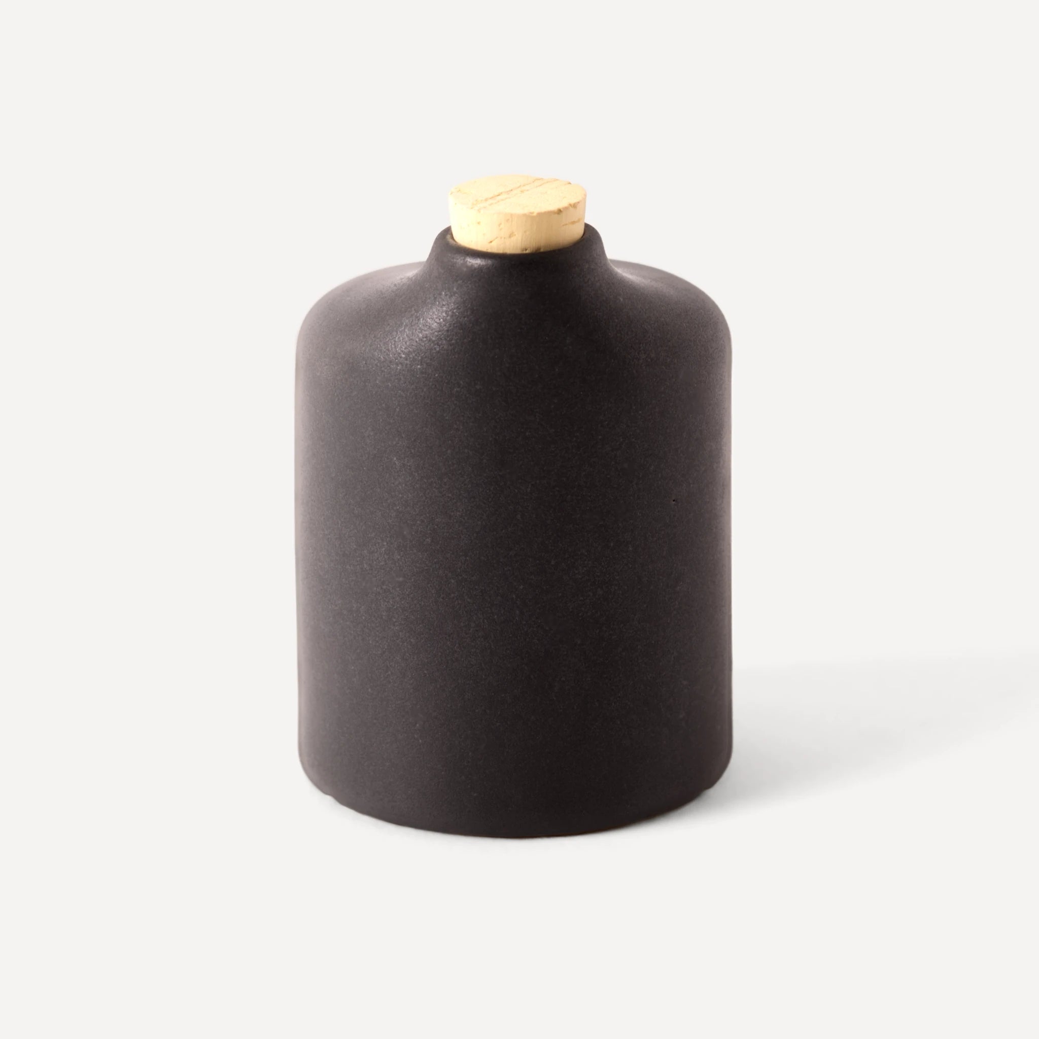 Araque | Handmade Ceramic Carafe - Anthrazit Matte Black - 220 ml