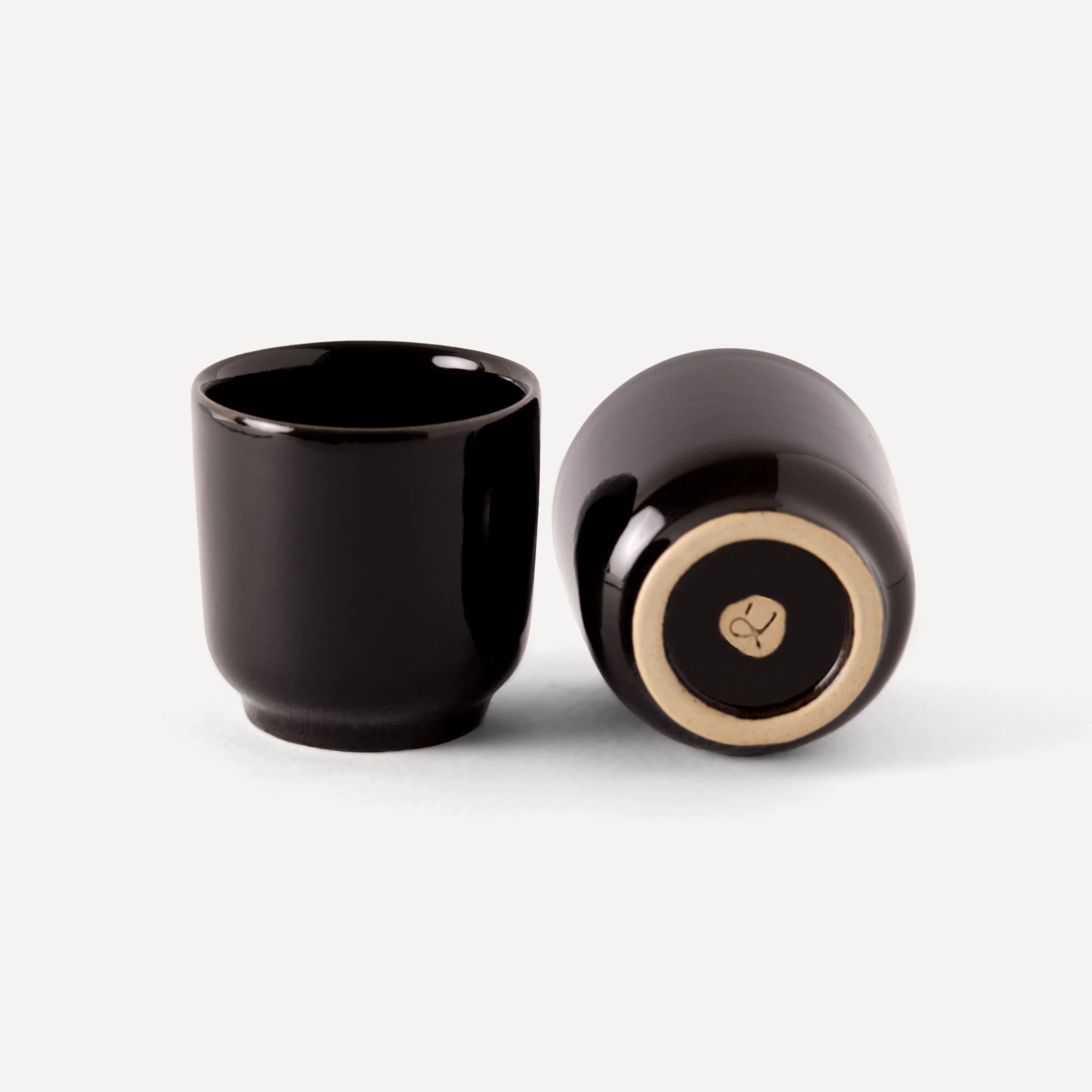 Araque | Handmade Ceramic Shot - Afterdark Glossy Black - 50 ml