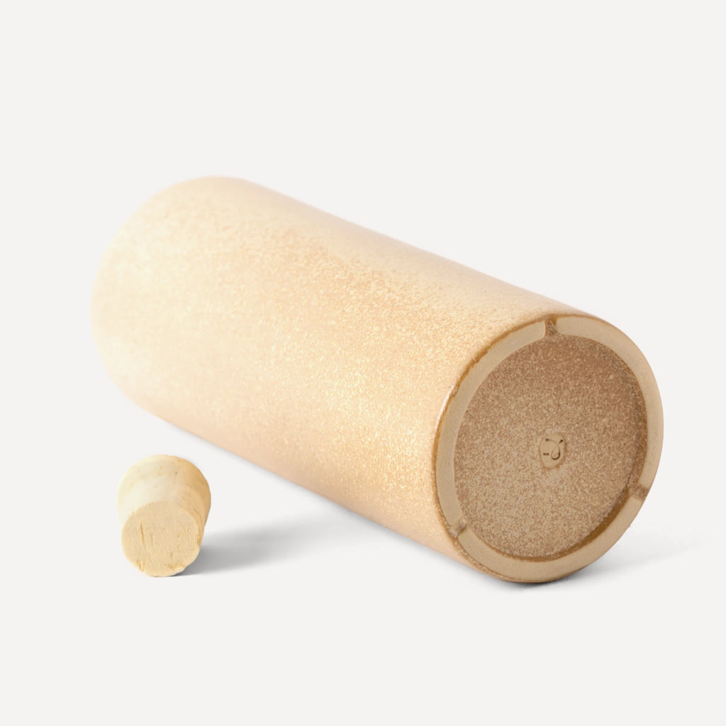 Araque | Handmade Ceramic Bottle - Stone Beige - 560 ml