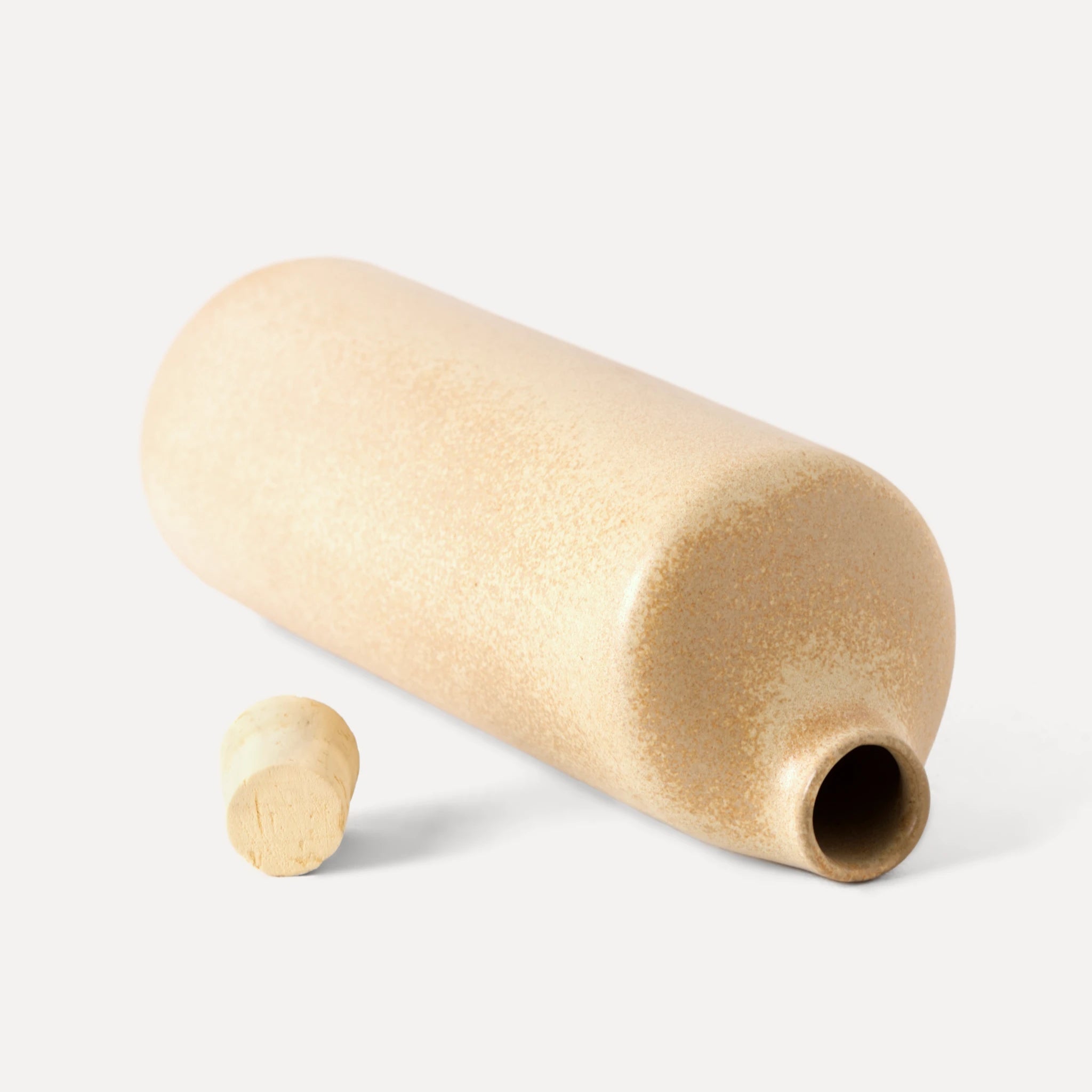 Araque | Handmade Ceramic Bottle - Stone Beige - 560 ml