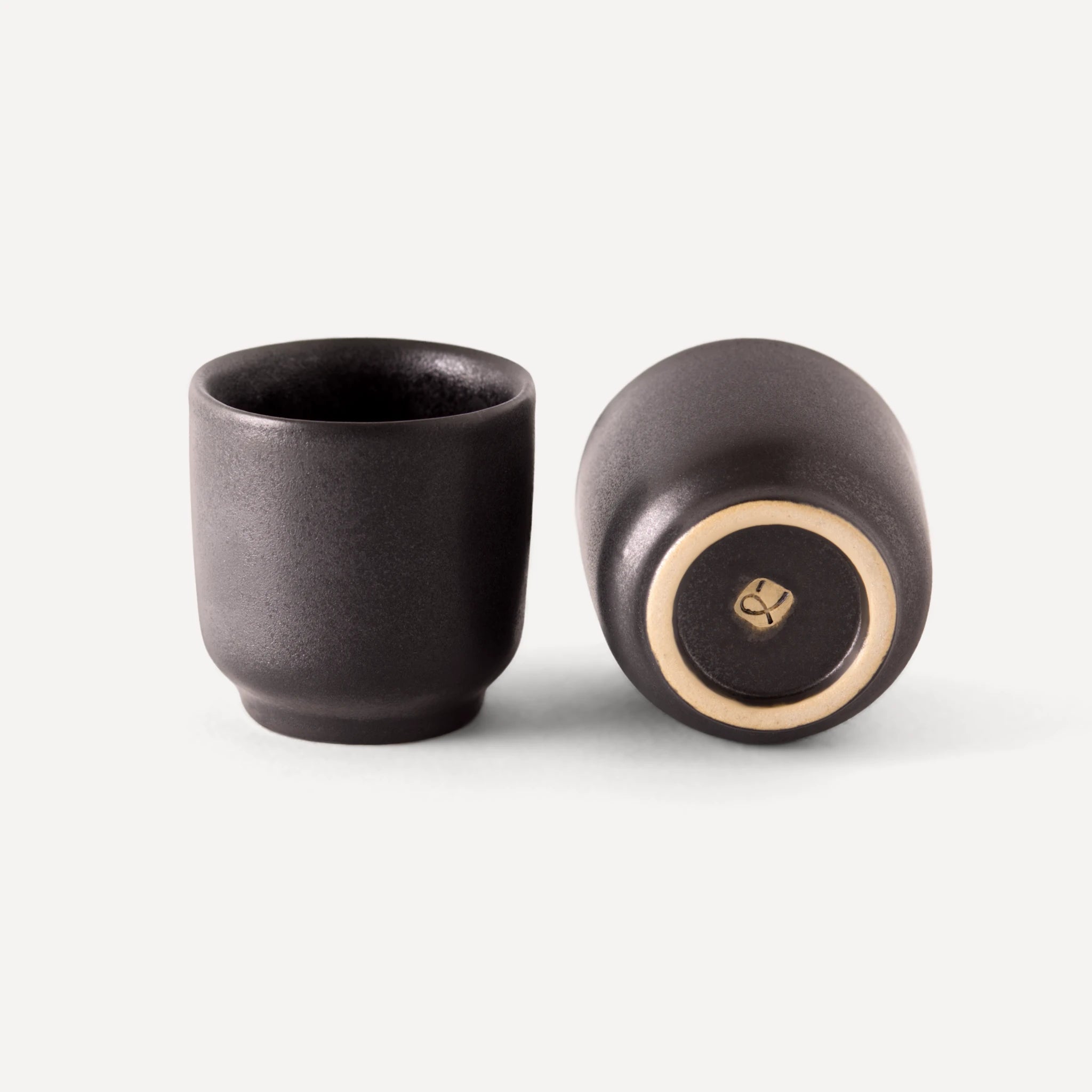 Araque | Handmade Ceramic Shot - Anthrazit Matte Black - 50 ml